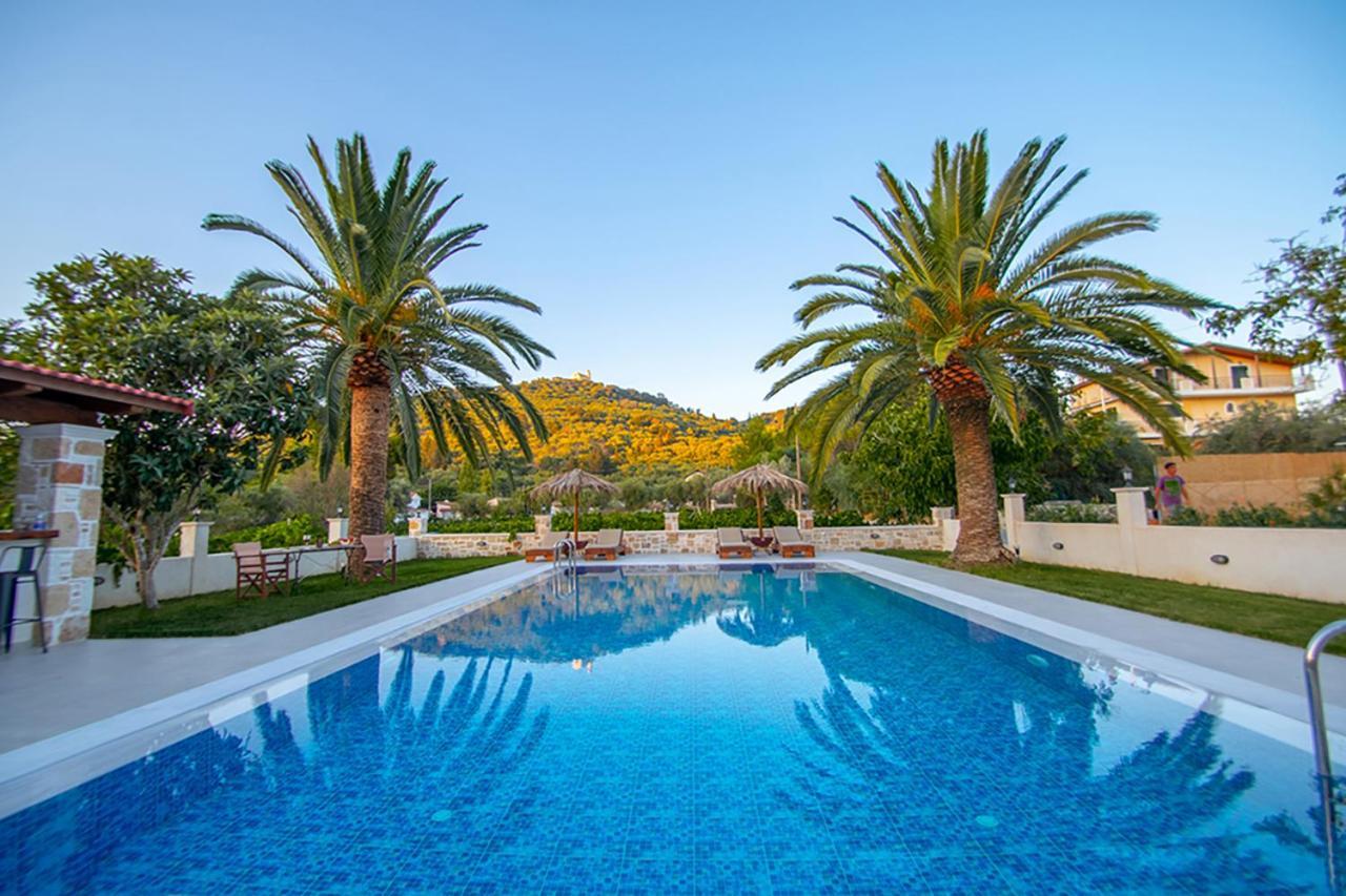 Zissis Villa&pool 5min drive to beach Kato Yerakarion Esterno foto
