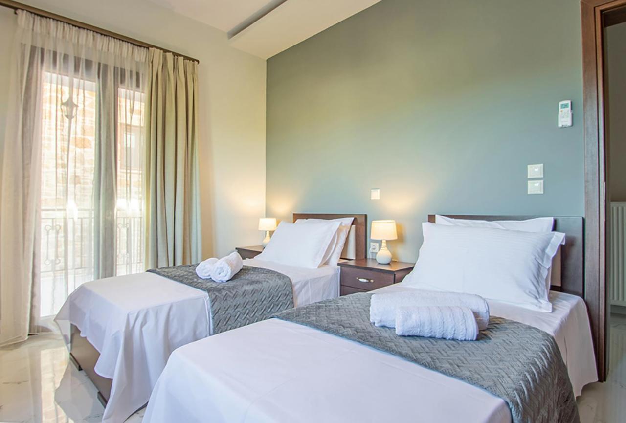 Zissis Villa&pool 5min drive to beach Kato Yerakarion Esterno foto